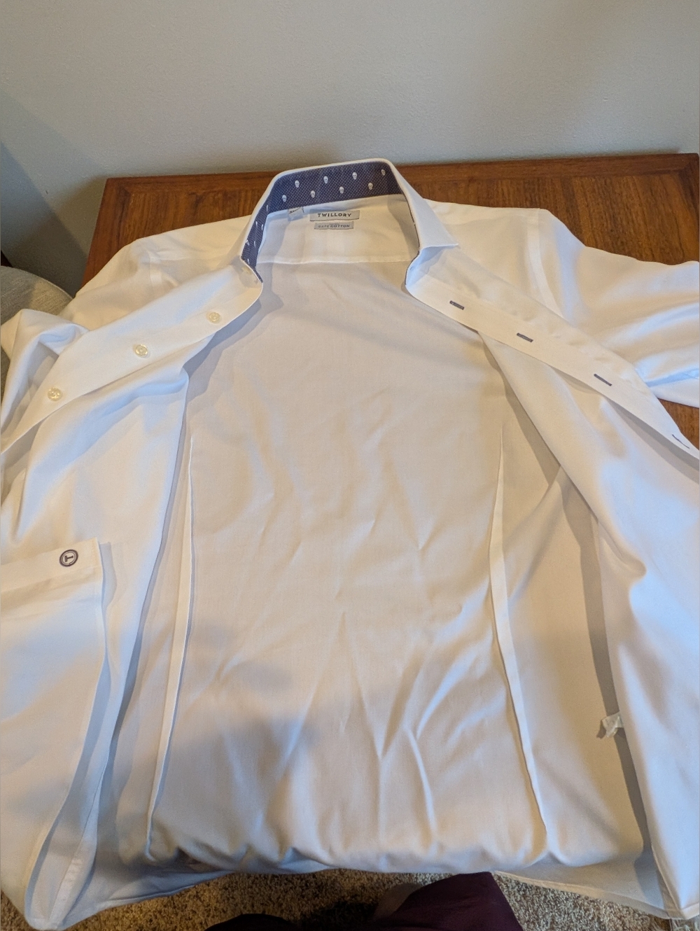Twillory Skull Contrast Trim White Dress Shirt (Med, Trim, 15.5 34/35, see pics) - Picture 10 of 12